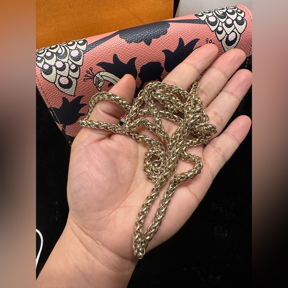 🔶FINAL PRICE DROP🔶🎀FURLA crossbody bag🎀 - Picture 2 of 10